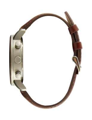 Montre en bois homme en noyer et acier inoxydable argent avec son bracelet en cuir