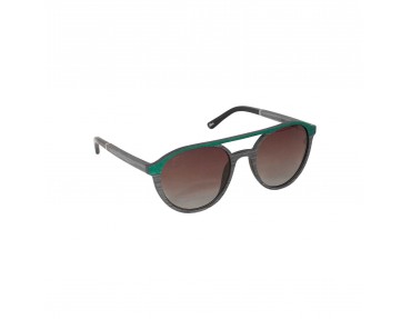 Lunettes solaire en bois teinté vert et carbone modèle Eba de la Eden collection