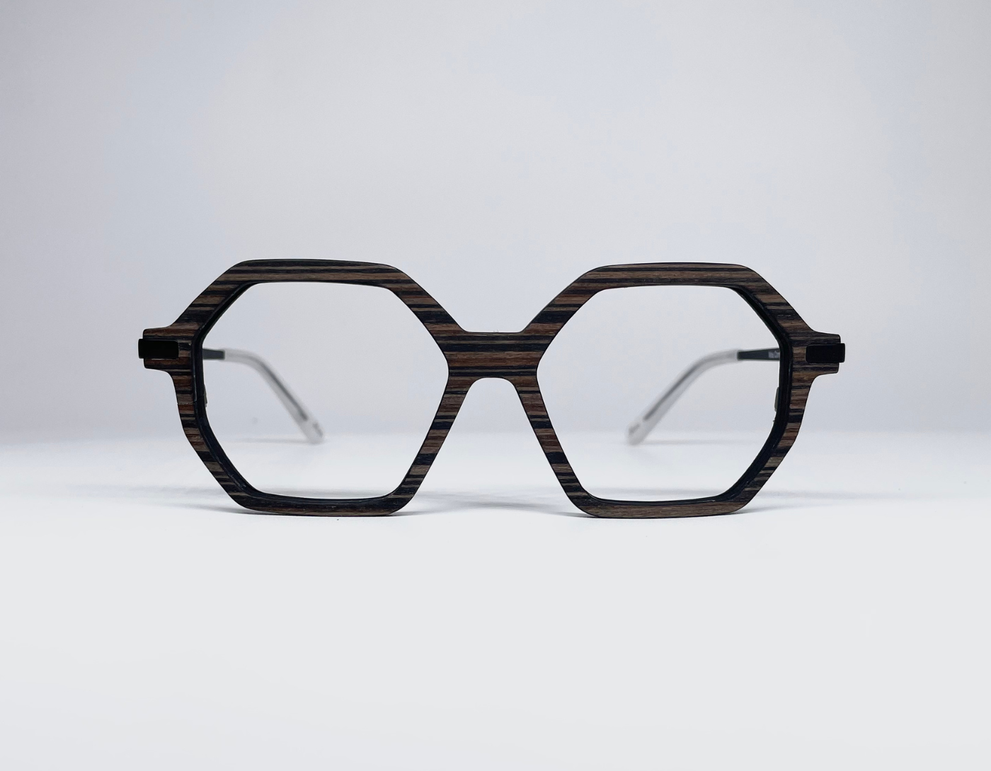 Lunettes de vue en bois de Santal - ETXALDE Collection LAKUC09